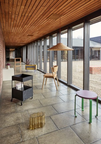 stolik kawowy, stolik pomocniczy, stolik  Hubsch