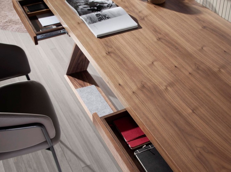 biurko, biurko  Angel Cerda