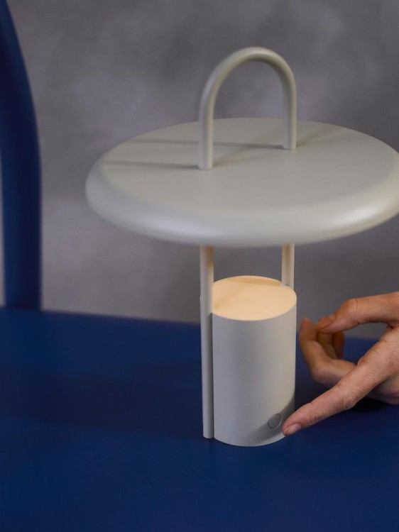 lampa stołowa, lampa bezprzewodowa, lampa ogrodowa Stelton