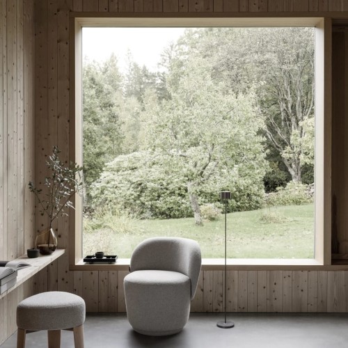 lampa podłogowa, lampa bezprzewodowa Blomus