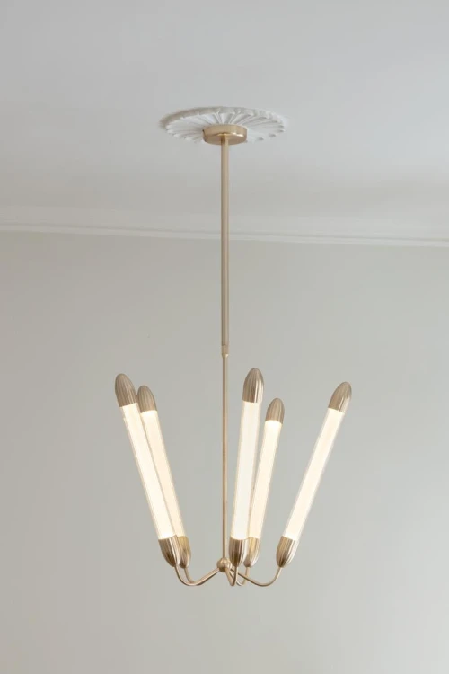 UMAGE_lifestyle_Lemon Squeeze_ceiling lamp_long_penta_(1).jpg
