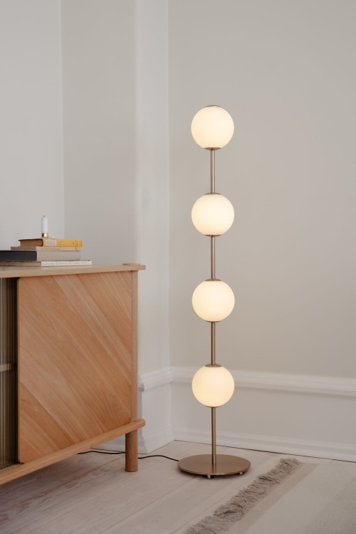 lampa  podłogowa, lampa Umage