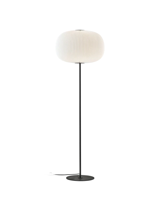 lampa  podłogowa, lampa  Le Klint