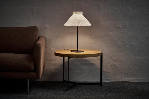 lampa stołowa, lampa Le Klint