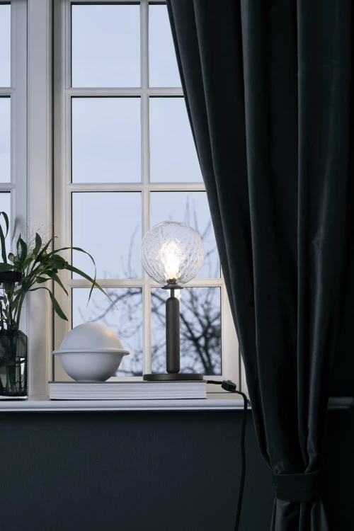 lampa stołowa, lampa  Nuura