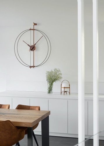 zegar wiszący, zegar ścienny Nomon