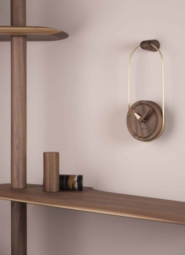 zegar wiszący, zegar ścienny Nomon