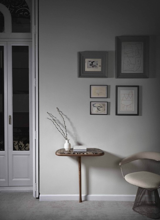 toaletka, konsola Nomon