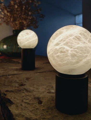 lampa bezprzewodowa, lampa stołowa  Alma Light