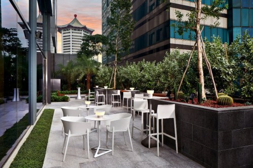 lampa bezprzewodowa, lampa stołowa  Alma Light