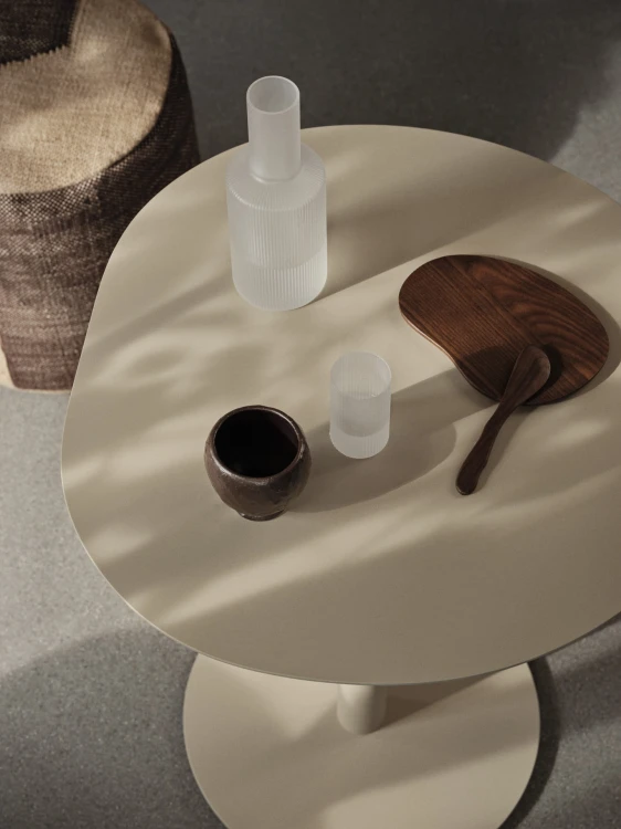 stół do jadalni, stół Ferm Living