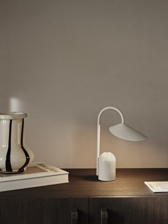 lampa podłogowa, lampa Ferm Living