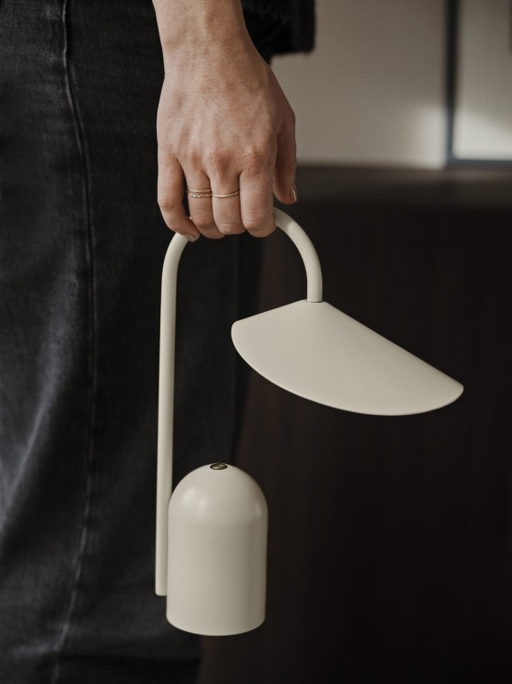 lampa podłogowa, lampa Ferm Living