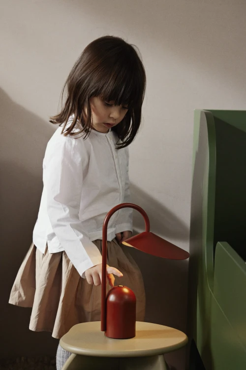 lampa podłogowa, lampa Ferm Living