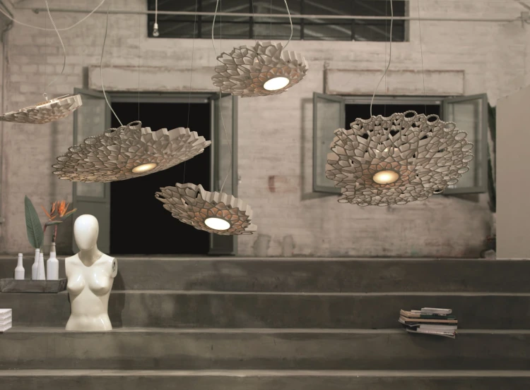 lampa wisząca, lampa Karman