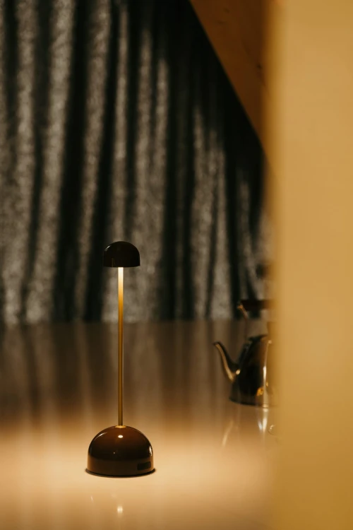 lampa bezprzewodowa, lampa Marset