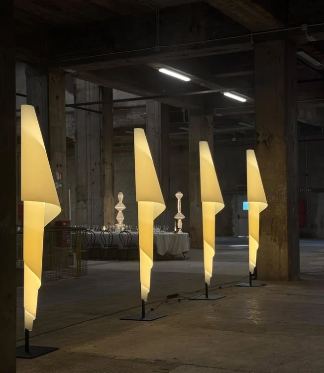 lampa stołowa, lampa biurkowa Parachilna