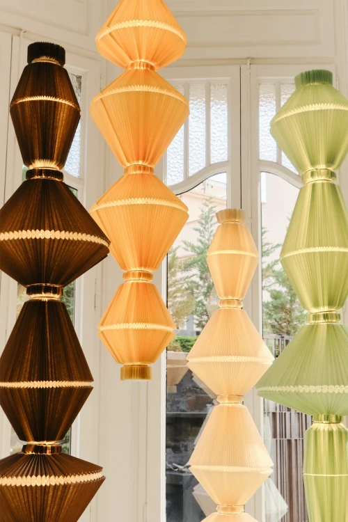 lampa podłogowa, lampa Parachilna
