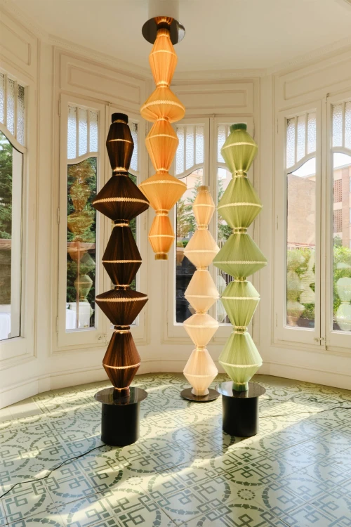 lampa podłogowa, lampa Parachilna